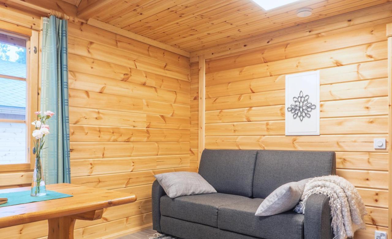 Harriniva Adventure Resort Cabins Муонио Екстериор снимка